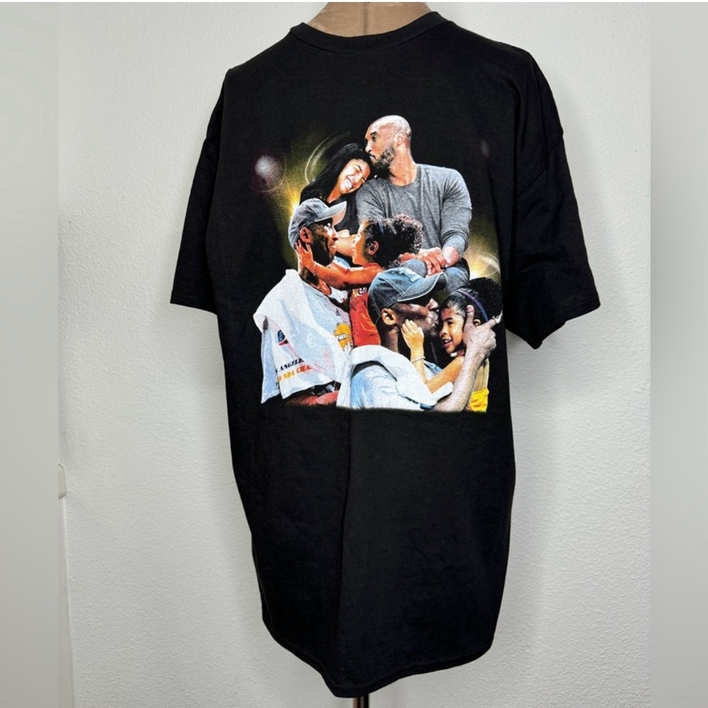Delta, Kobe Bryant Graphic Shirt Sleeve TShirt, XL NWOT